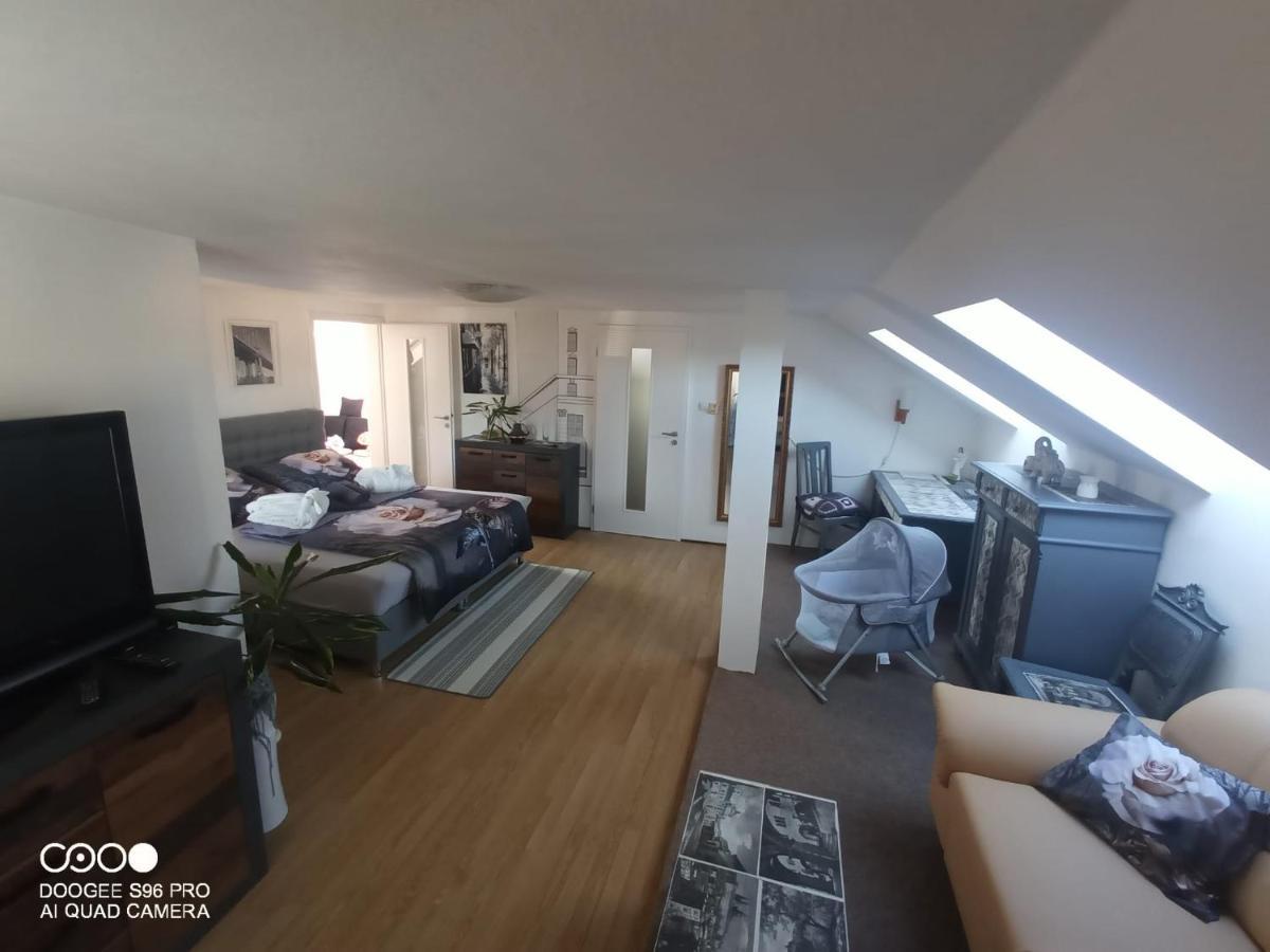 شقة Podkrovni Apartman Tereza رومبورك المظهر الخارجي الصورة